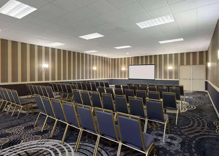 Wyndham Phoenix Airport - Hotel Tempe