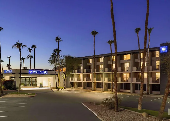 Wyndham Phoenix Airport -