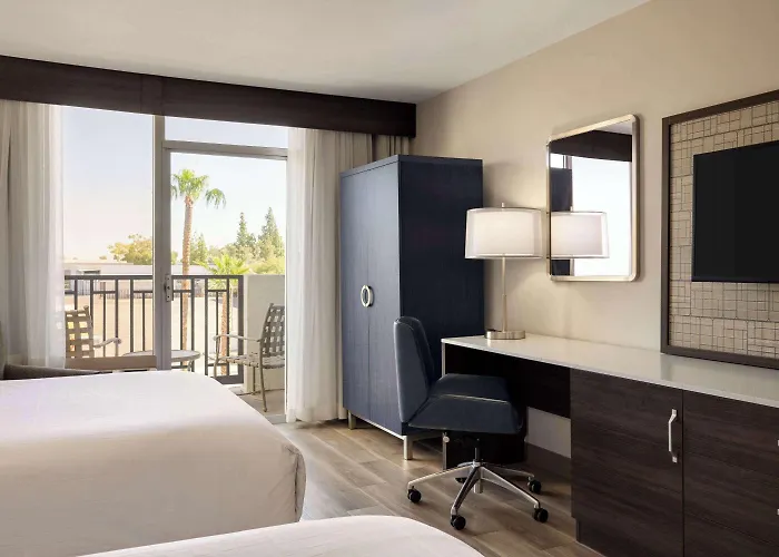 Wyndham Phoenix Airport - Hotel 3*
